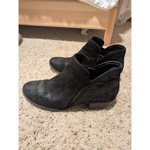 Time and Tru Women's Black Core Ankle Boots Size 8.5 EUC